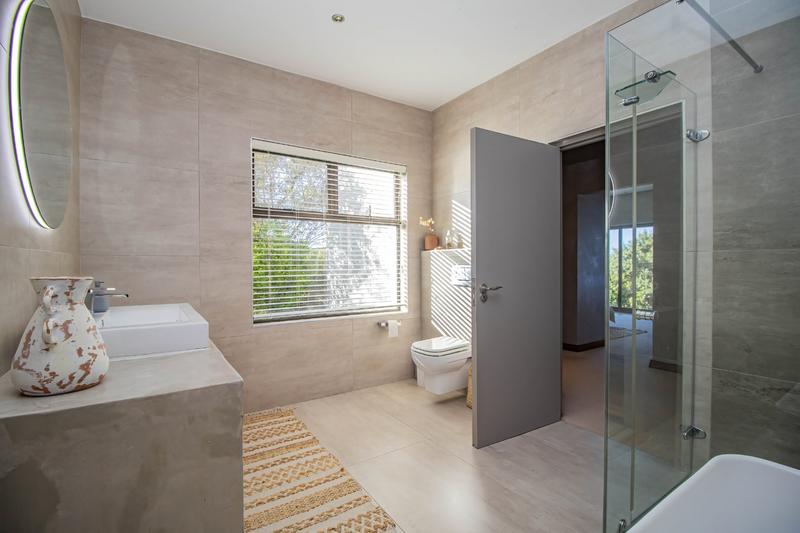 4 Bedroom Property for Sale in Pinnacle Point Golf Estate Western Cape